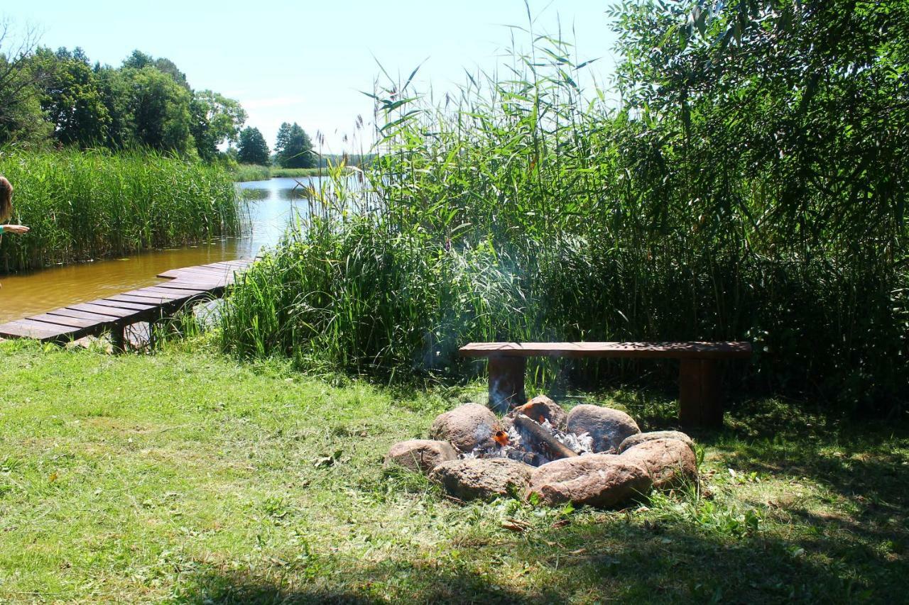 Bajkowe Mazury Apartamento Mikołajki Exterior foto