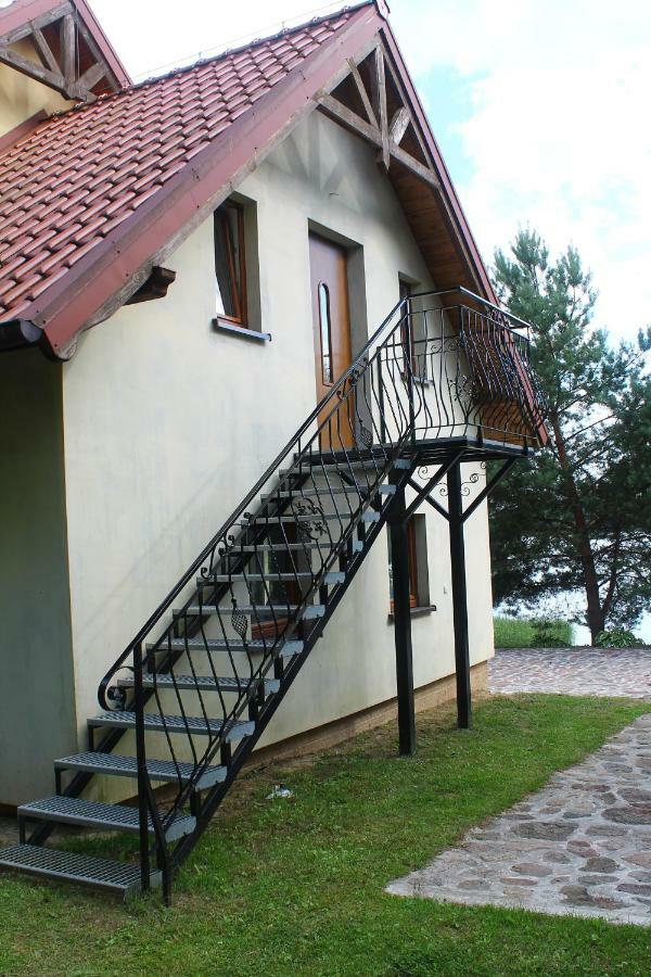 Bajkowe Mazury Apartamento Mikołajki Exterior foto